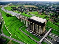 Imagine atasata: Lift-vapoare-Canal-du-Centre-02.jpg